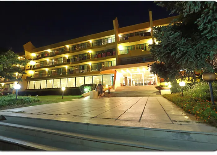 Hotel Ambassador - Free Parking